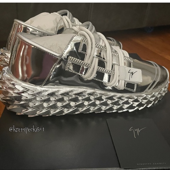 giuseppe zanotti BNIB metallic silver lowtops - Picture 3 of 16